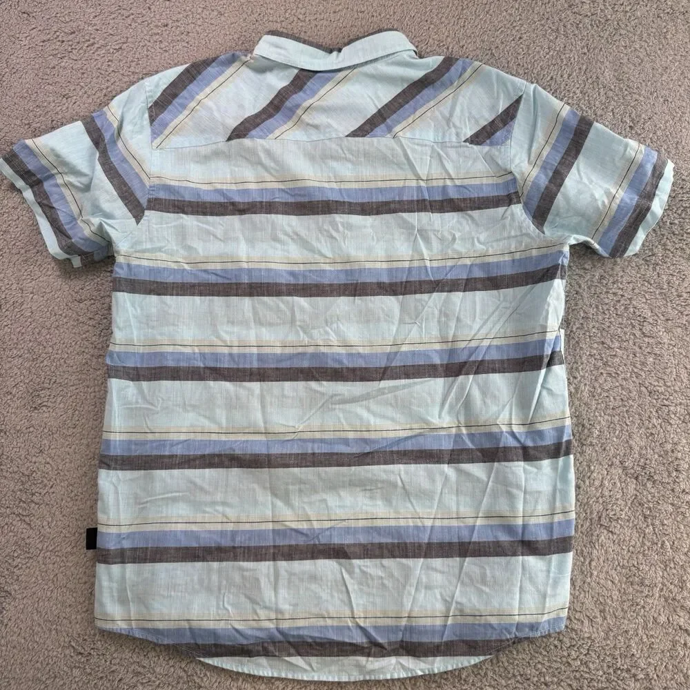 Patagonia Shirt Mens L Blue Striped Short Sleeve Button‎ Up Organic Cotton - Picture 7 of 8